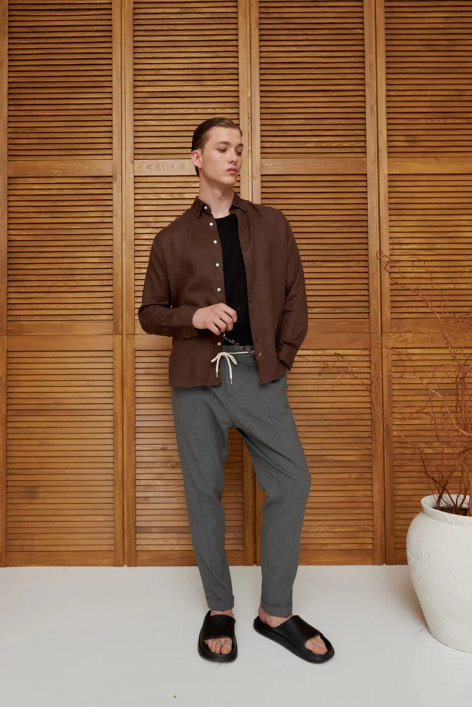 Gray pants with pleats be Gentleman 2