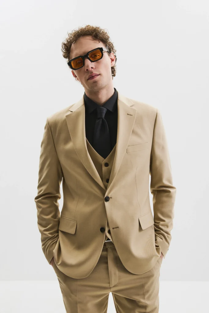 Brazilian Sand suit be Gentleman 2