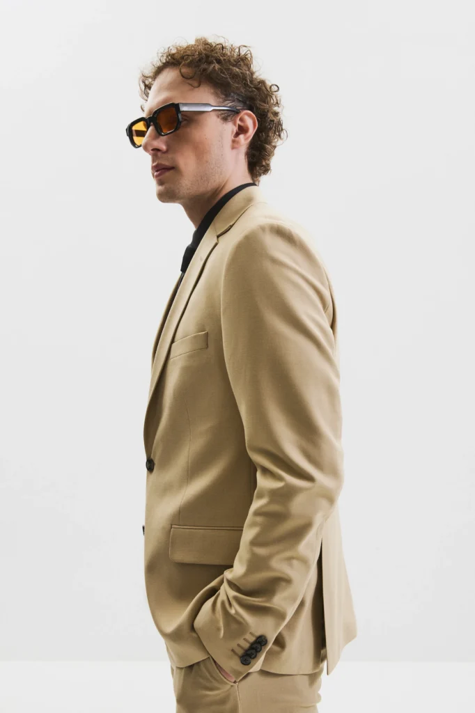 Brazilian Sand suit be Gentleman 2