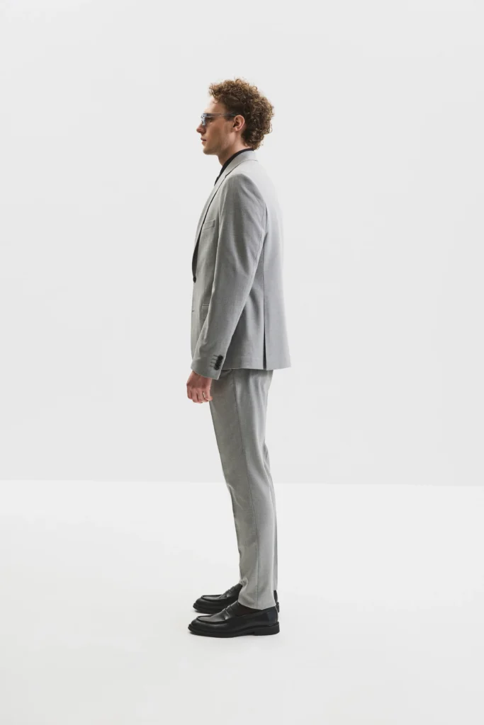 Костюм Cool Grey be Gentleman 2