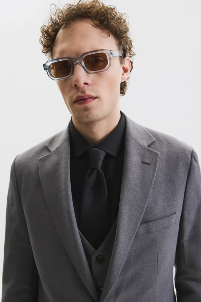 Steel Grey suit be Gentleman 2