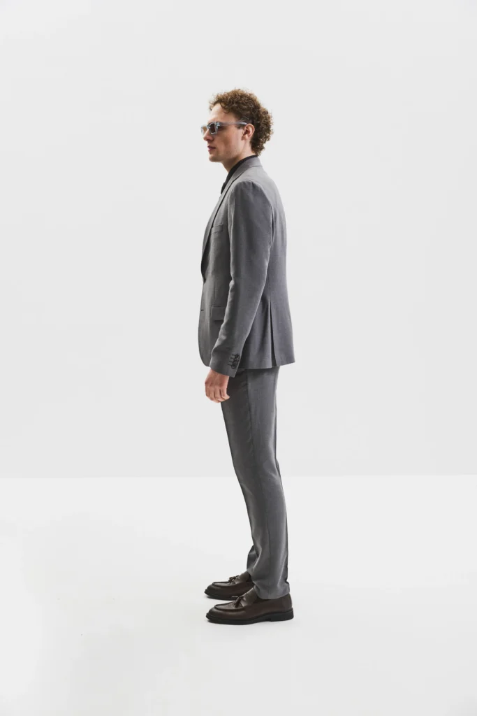 Steel Grey suit be Gentleman 2