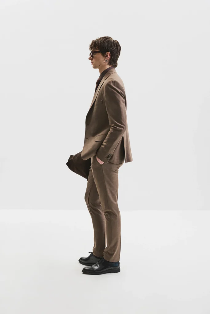 Chocolate Martini suit be Gentleman 2