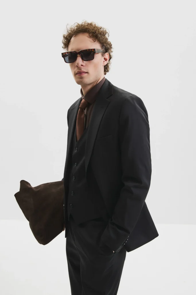 Костюм Jet Black be Gentleman 2