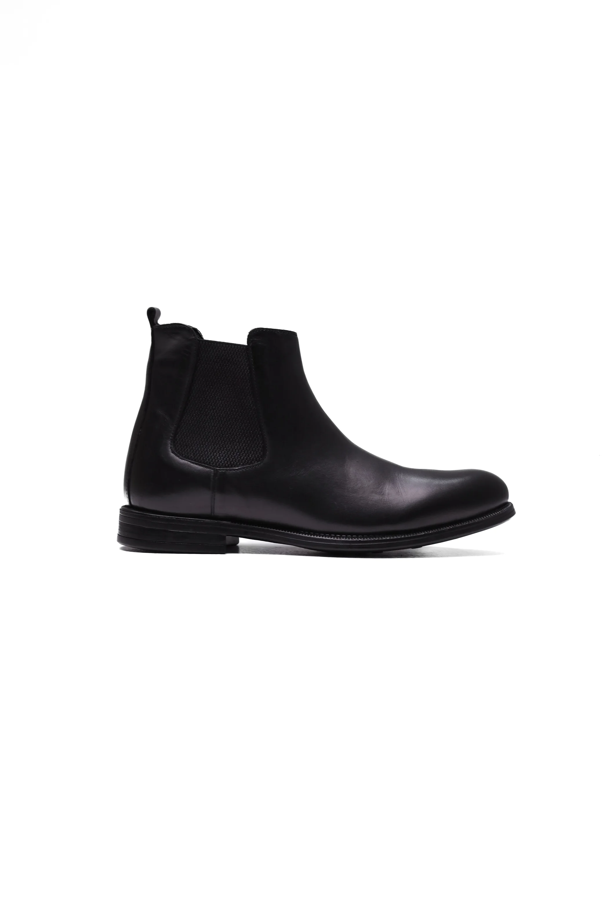 Black chelsea boots