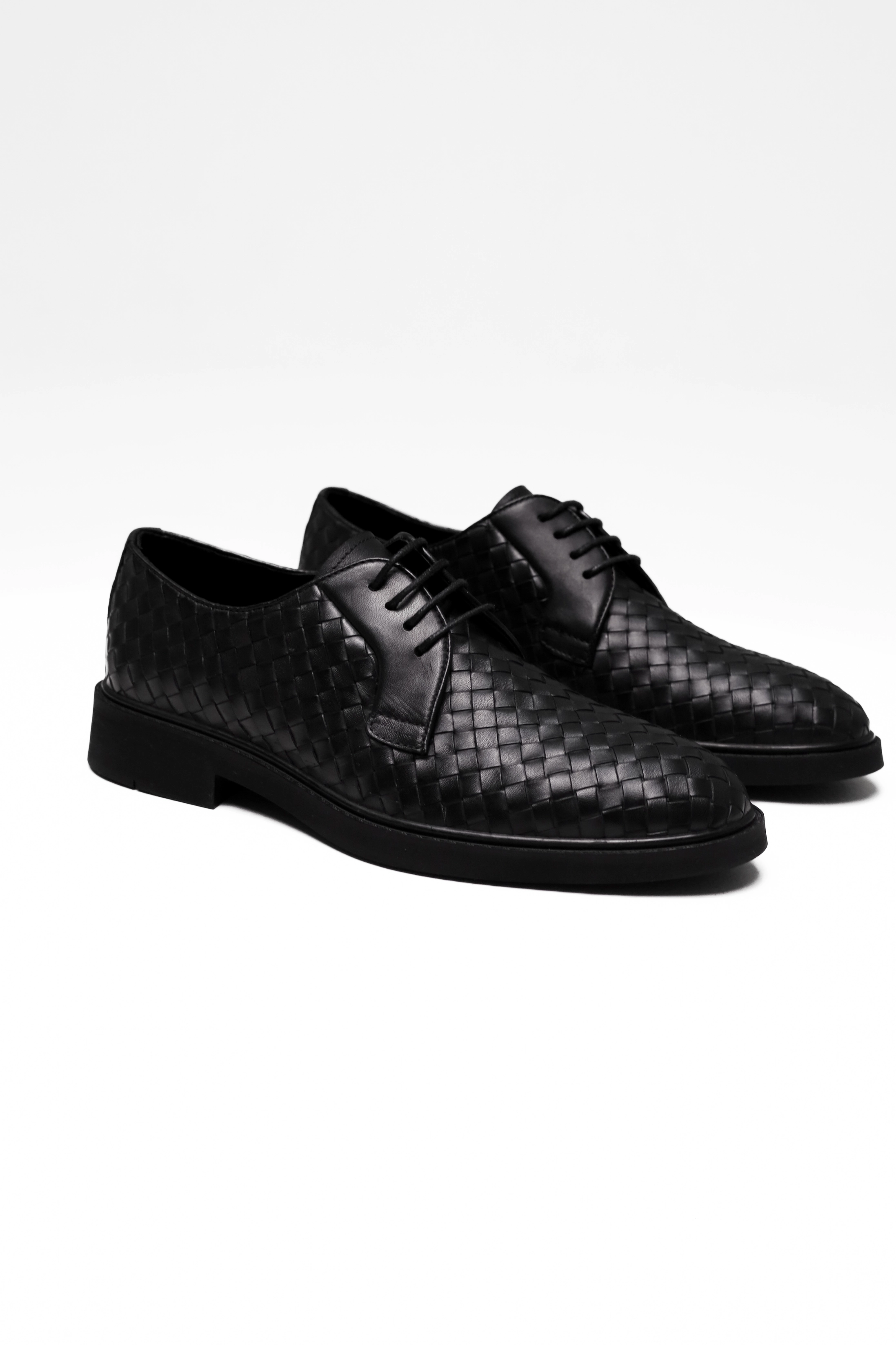 Дербі Moc Toe