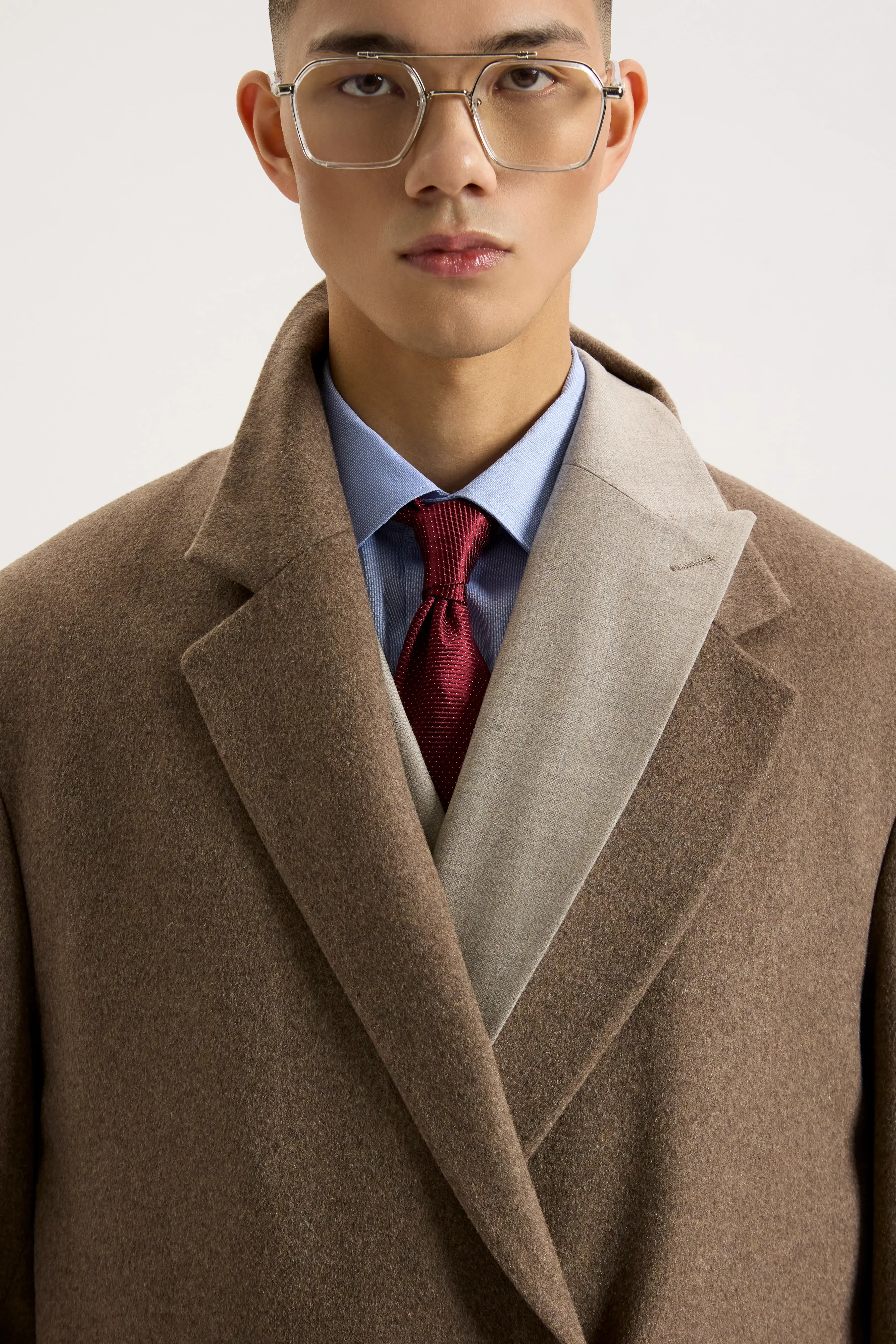 Beige loose-fitting wool coat